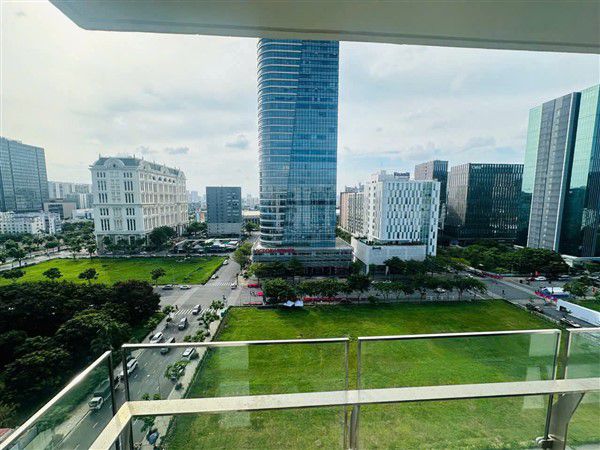 Bán căn hộ Cardinal Court nội thất cơ bản, 2 phòng ngủ