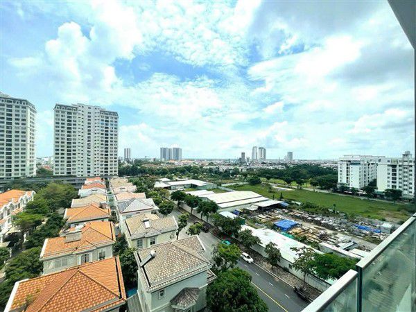 Bán căn hộ đẹp view biệt thự, căn góc thoáng mát tại The Antonia