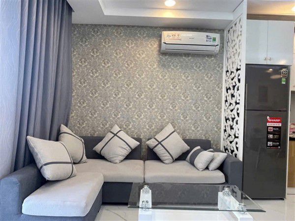 Bán căn hộ Saigon South Residence Nhà Bè view hồ bơi đẹp