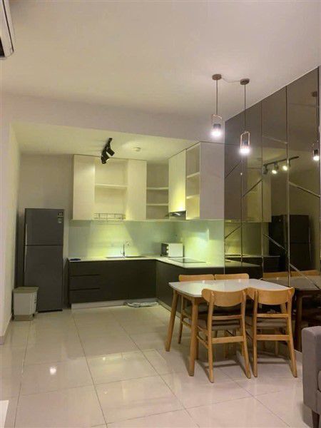 Cho thuê căn hộ 2 phòng ngủ, thiết kế đẹp tại The Sun Avenue