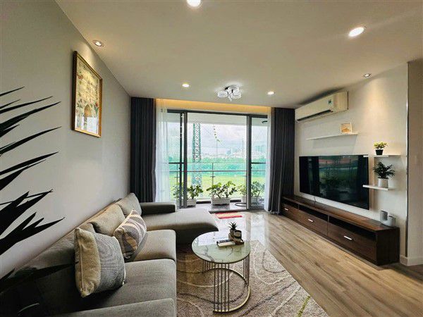 Cho thuê và bán căn hộ Green Valley Phú Mỹ Hưng 3 phòng ngủ view sân golf