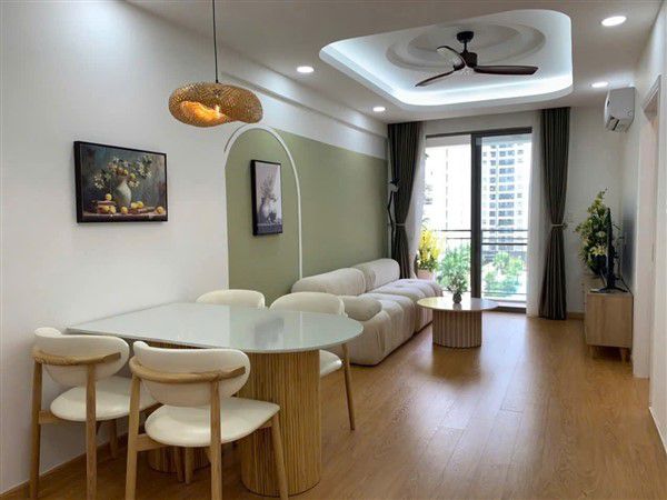 Bán căn hộ 2 phòng ngủ, sổ hồng sở hữu lâu dài Saigon South Residence