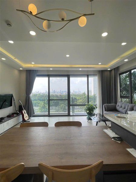 Cho thuê căn hộ đẹp 2 phòng ngủ, đủ nội thất Urban Hill Phú Mỹ Hưng