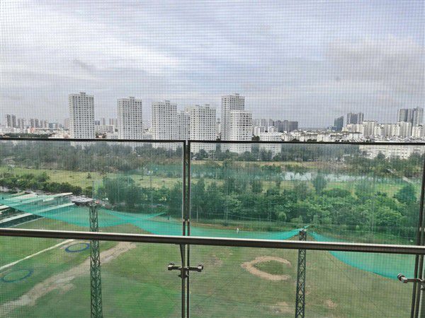 Cho thuê căn hộ đẹp 3 phòng ngủ view sân Golf tại Green Valley
