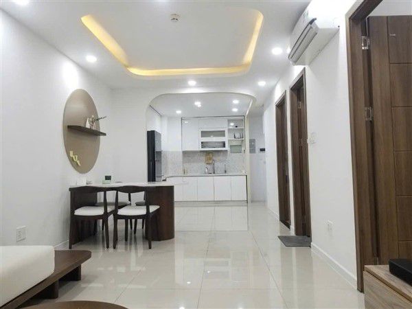 Cho thuê căn hộ Saigon South Residence 2 phòng ngủ, view thoáng mát