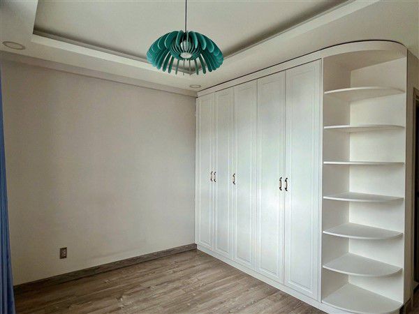 Cho thuê căn hộ Scenic Valley 2 nội thất cơ bản, lầu cao view thoáng