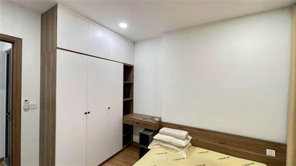 Eco Green Saigon cho thuê căn hộ đẹp 3 phòng ngủ, view hồ bơi