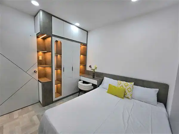 Bán/Cho Thuê Căn hộ Phú Mỹ Hưng 3PN Sky Garden 2 81m2