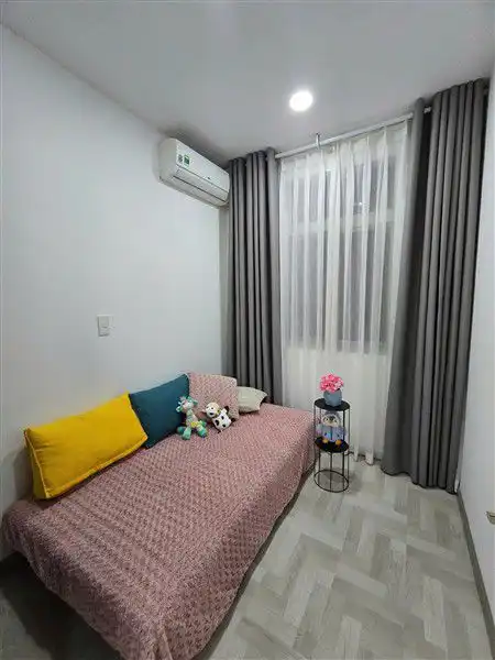 Bán/Cho Thuê Căn hộ Phú Mỹ Hưng 3PN Sky Garden 2 81m2