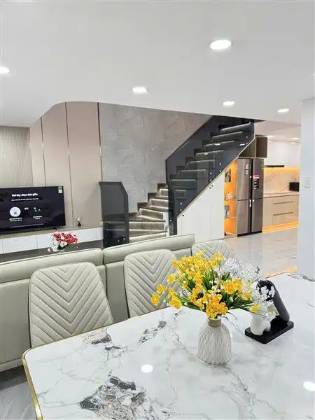 Duplex Sky Garden 1 (104m², 3PN) – Nội Thất Mới, Giá Tốt 3 Duplex Sky Garden 1 (104m², 3PN) – Nội Thất Mới, Giá Tốt