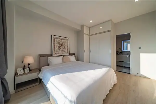 Thuê Riverpark Residence 134m² 3PN Mới 100%, View Hồ Bơi